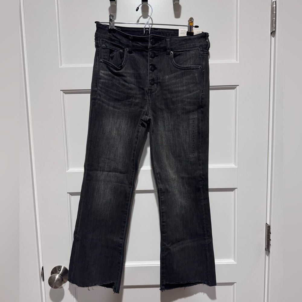NWT - American Eagle Women’s Black Jeans